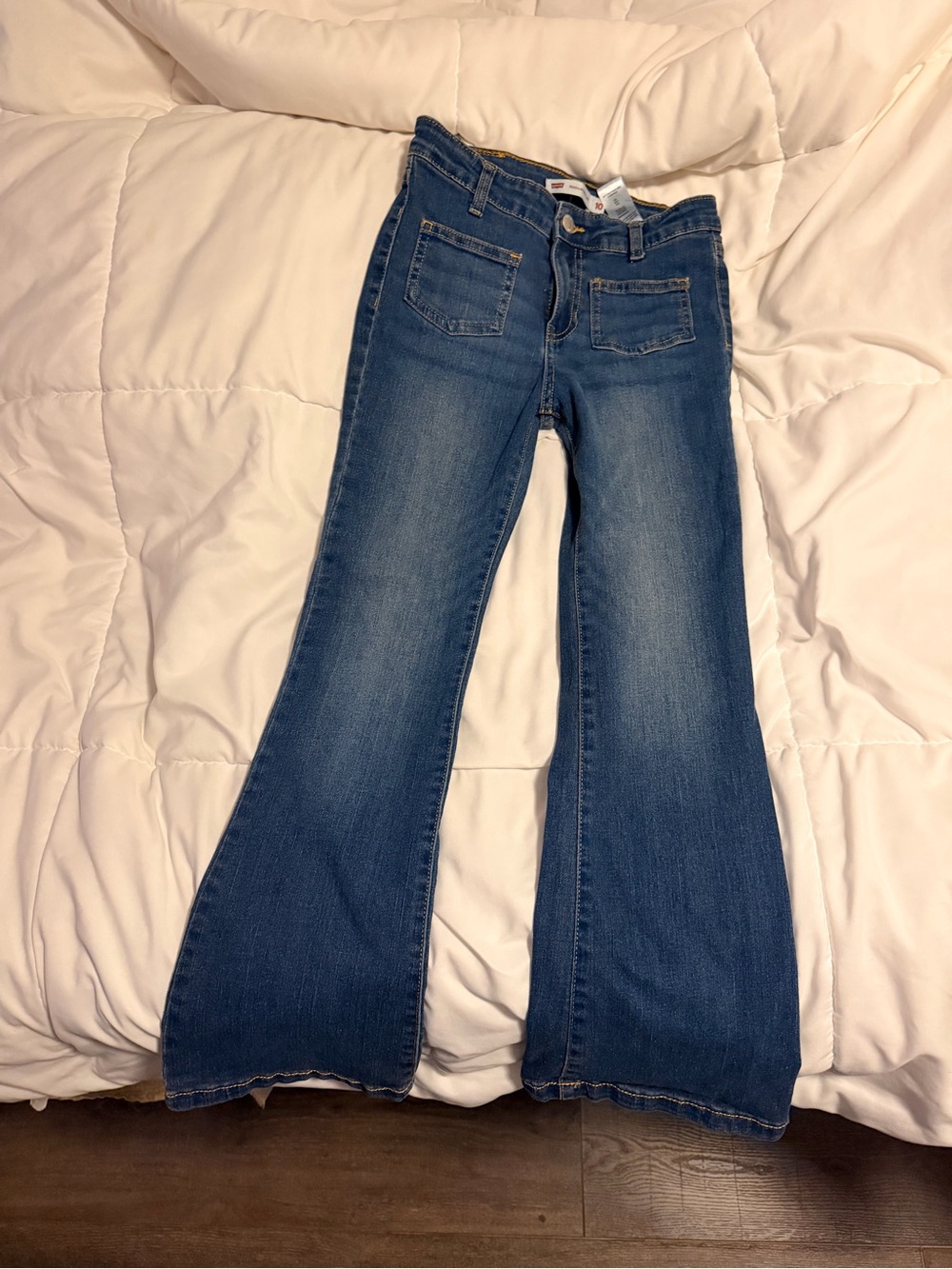 Classic Girls Levi’s Blue Flared Jeans - Casual Everyday Style size 10 NWOT